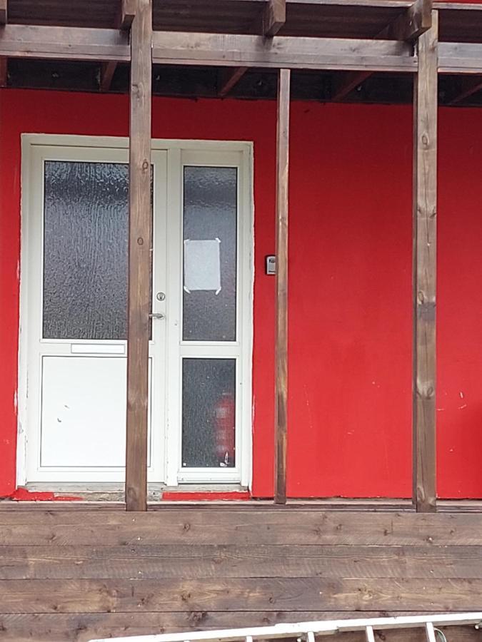 NjarthvikThe Red House Near The Sea公寓 外观 照片